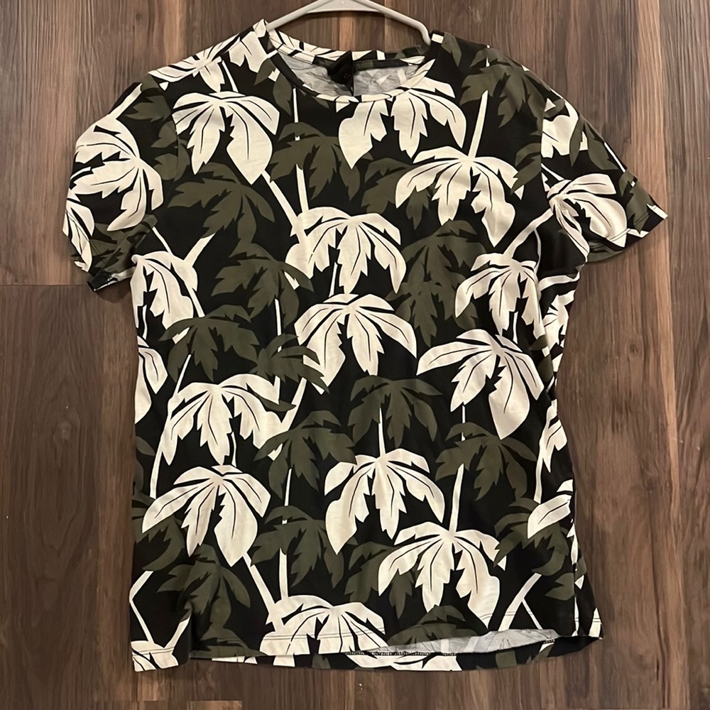H&M short sleeve shirt